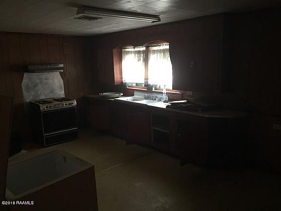3rd image of 224 Alleman St