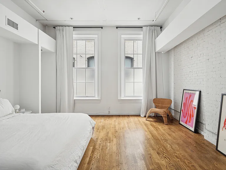 81 Greene St #4 — Photo 10