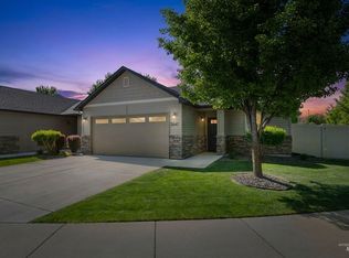 2647 E Apricot Dr, Meridian, ID 83646