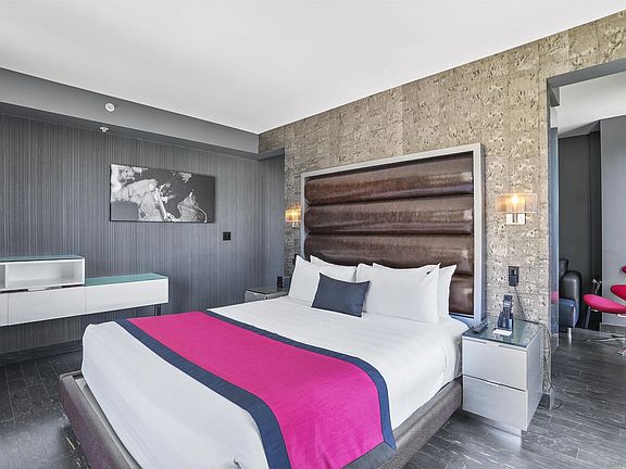 4th image of 207 5th Ave #601