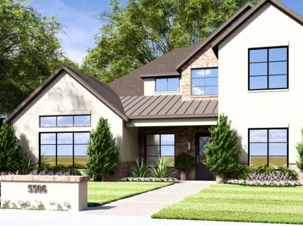 The Zoey Plan, Town Square