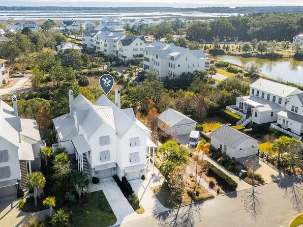 2590 Helmsman Rd, Johns Island, SC 29455