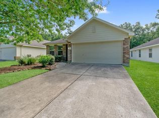 22 Bark Bend Pl, Conroe, TX 77385