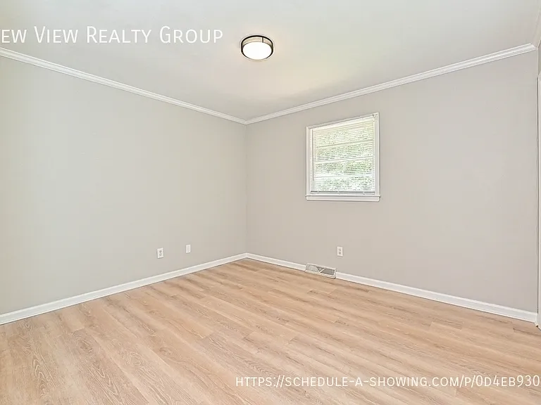 321 Hamilton Dr NE #1 — Photo 13