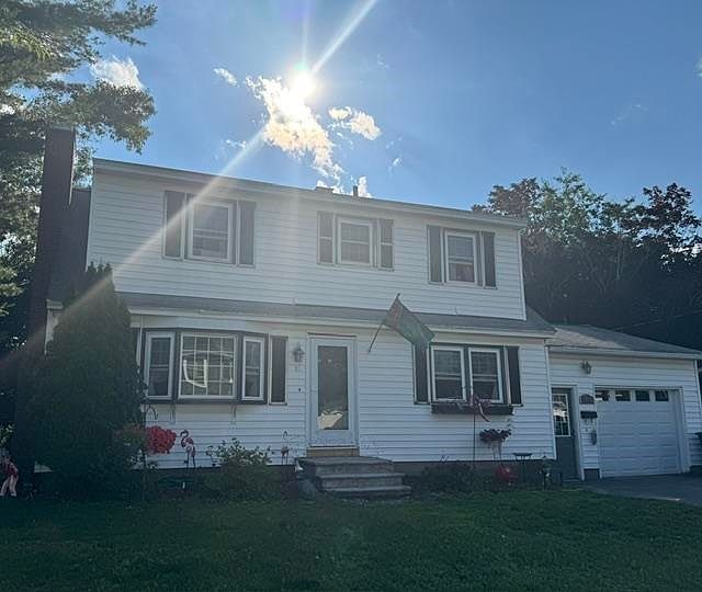 1st image of 10 Hastings Lane