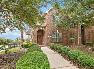 14 Innerwoods Pl, Spring, TX 77382