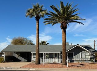 10142 W Desert Hills Dr, Sun City, AZ 85351