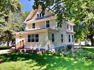 1114 Bell Ave, Webster City, IA 50595