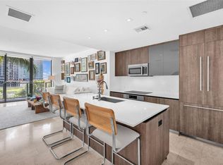 Reach At The Bcc, Miami, FL 33131