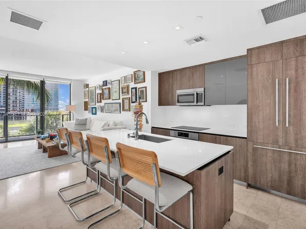 68 SE 6th St Ste 806, Miami, FL 33131