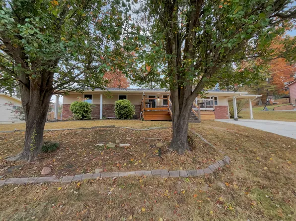 1222 Radmoor Ln, Chattanooga, TN 37421