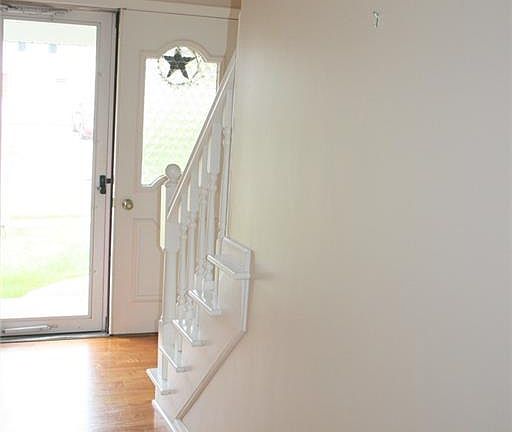 2nd image of 203 Zoerb Ave