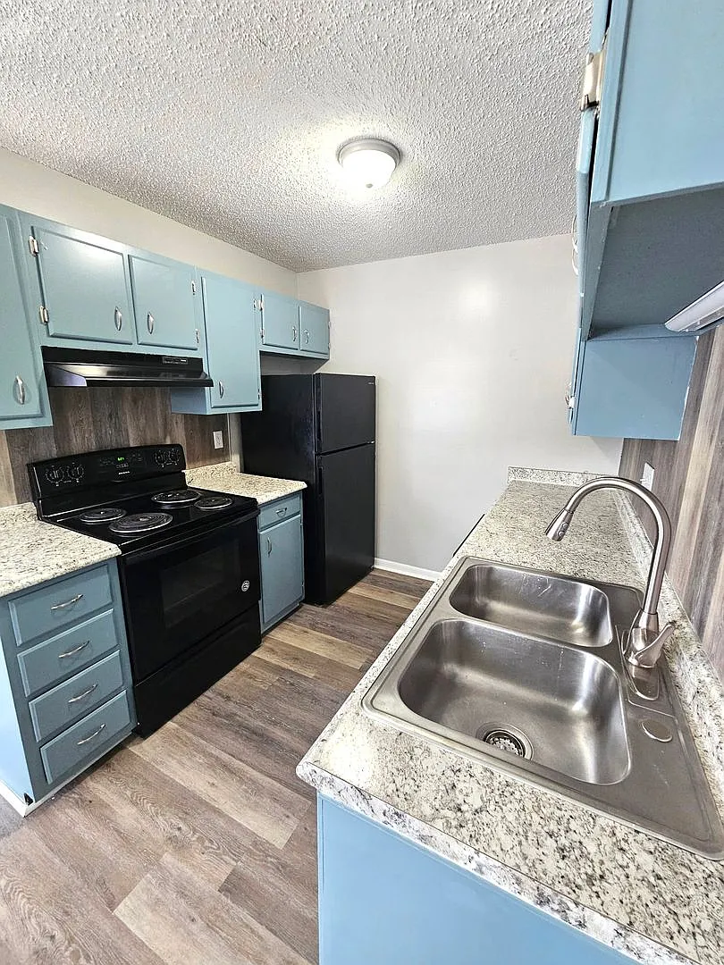 Flats at Hutton — Photo 4