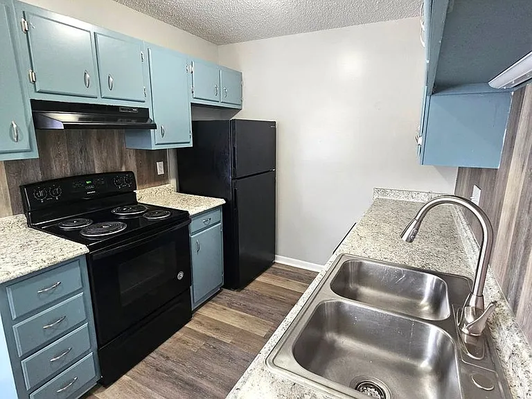 Flats at Hutton — Photo 4