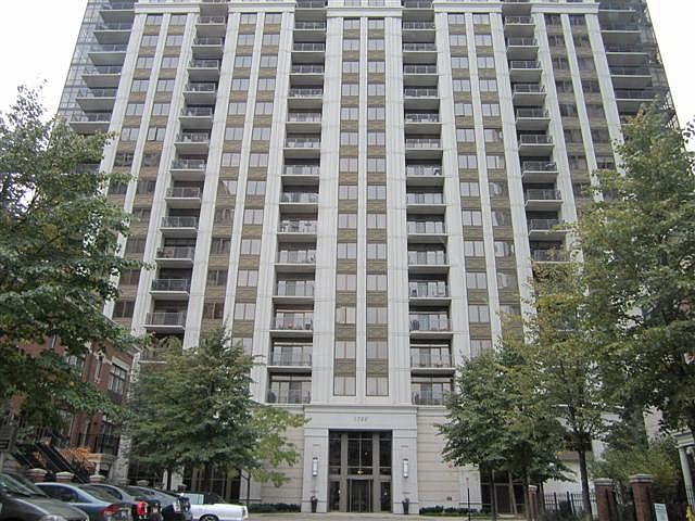 1st image of 1322 S Prairie Ave Unit 1613
