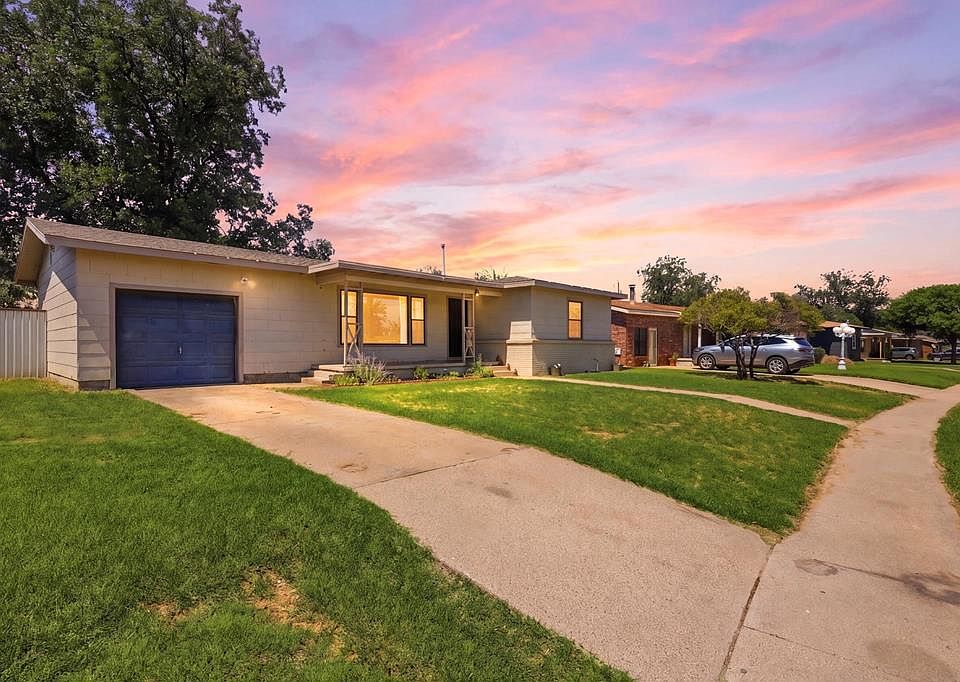 1st image of 3105 41st St