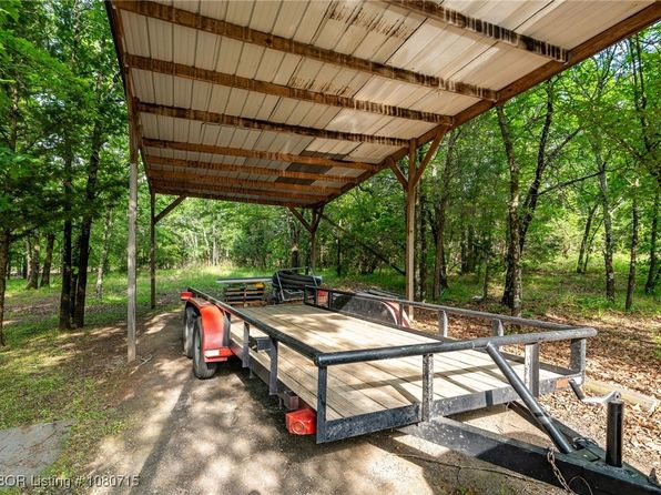 26733 Calhoun Rd, Shady Point, OK 74956