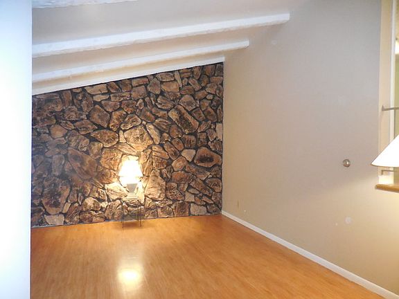 2nd image of 38761 N Geraghty Ave