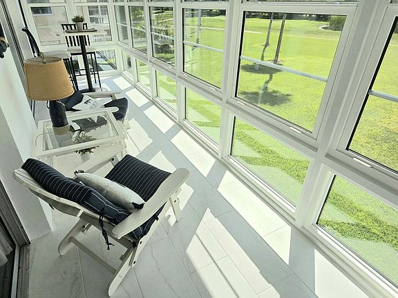3rd image of 98 Spring Lake Drive #207