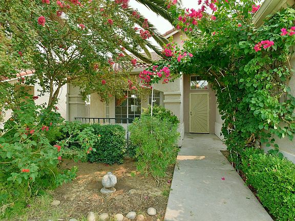 4th image of 766 Salamanca Ct