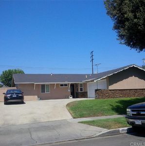 2905 W Lingan Ln, Santa Ana, CA, 92704