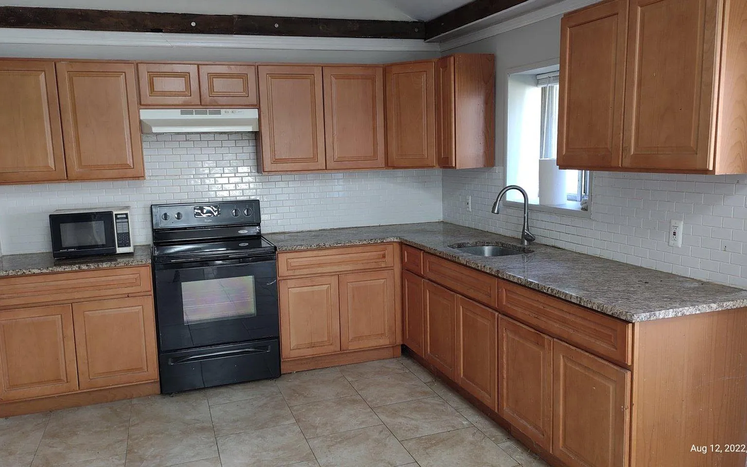 4 bed, 1312 sqft, $2,750 — Photo 3