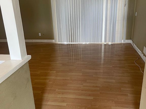 3rd image of 1318 N Edenfield Ave