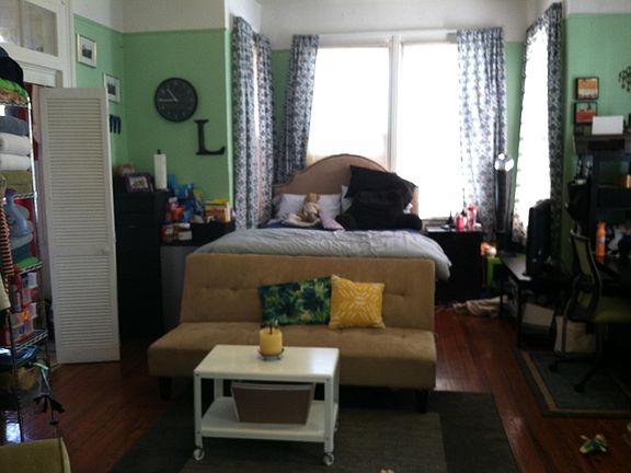 MAIN BEDROOM
