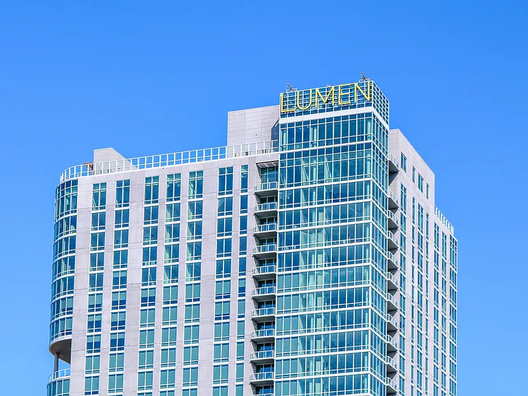 Lumen — Photo 32