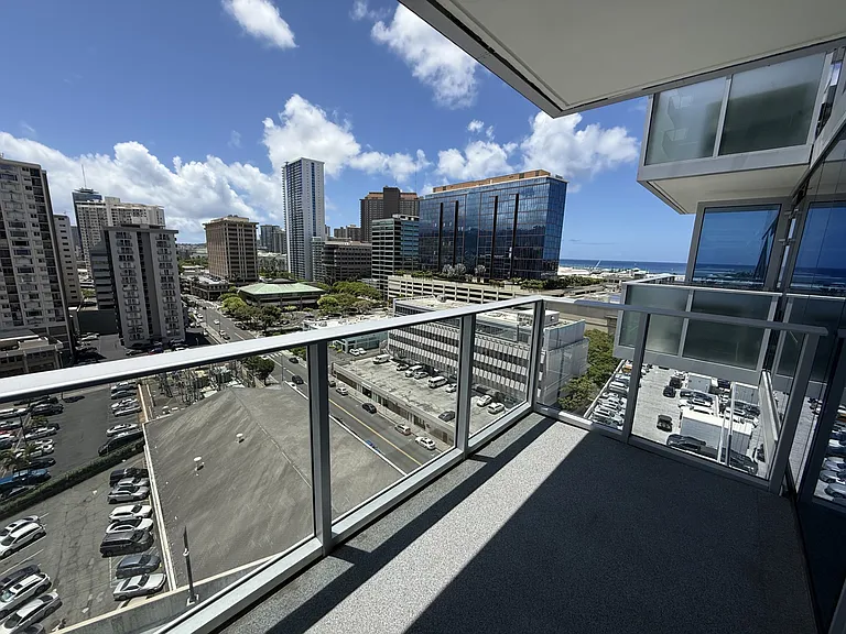 629 Keeaumoku St #1205 — Photo 4