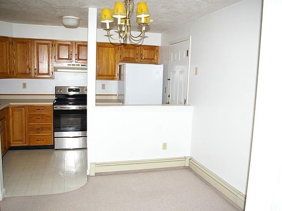 3rd image of 610 S Franklin St APT A201