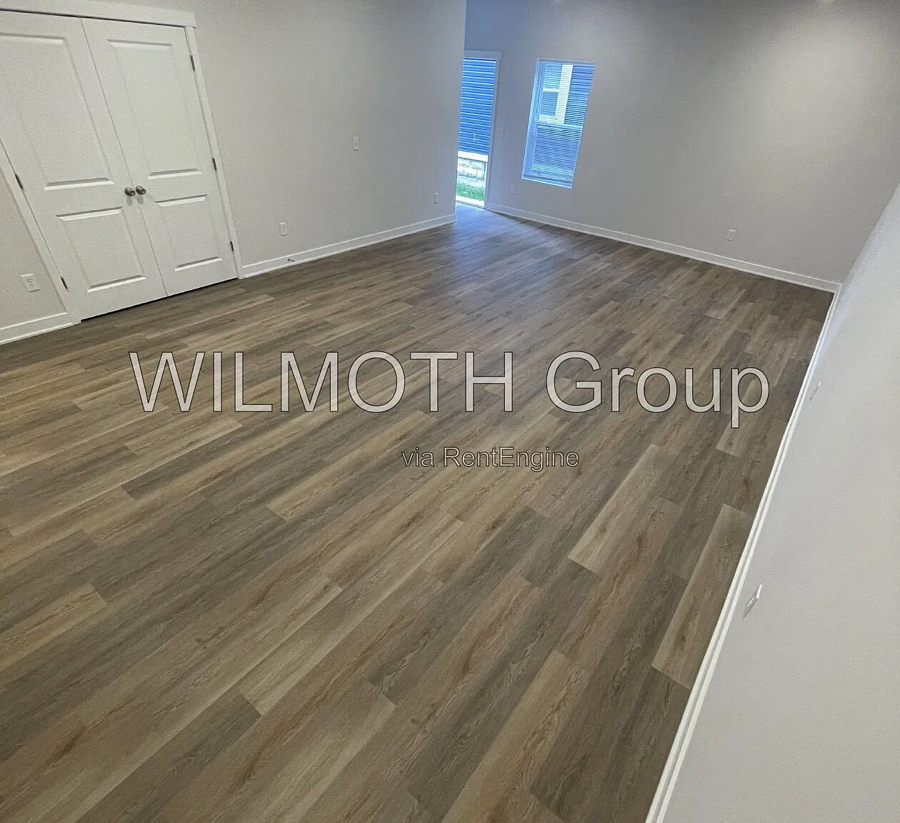 2 bed, 2.5 bath, 1300 sqft, $1,275 — Photo 3