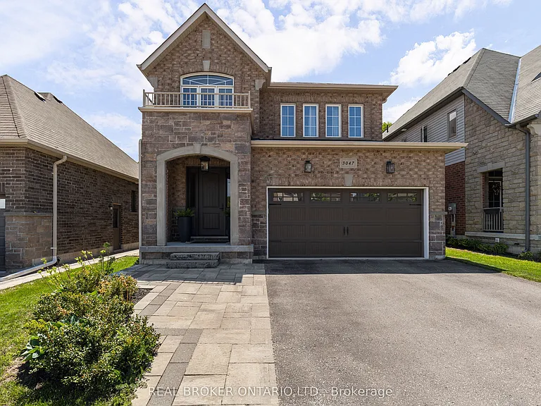 3047 Stone Ridge Blvd — Photo 1