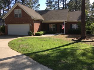2 Lima Ct, Pinehurst, NC 28374