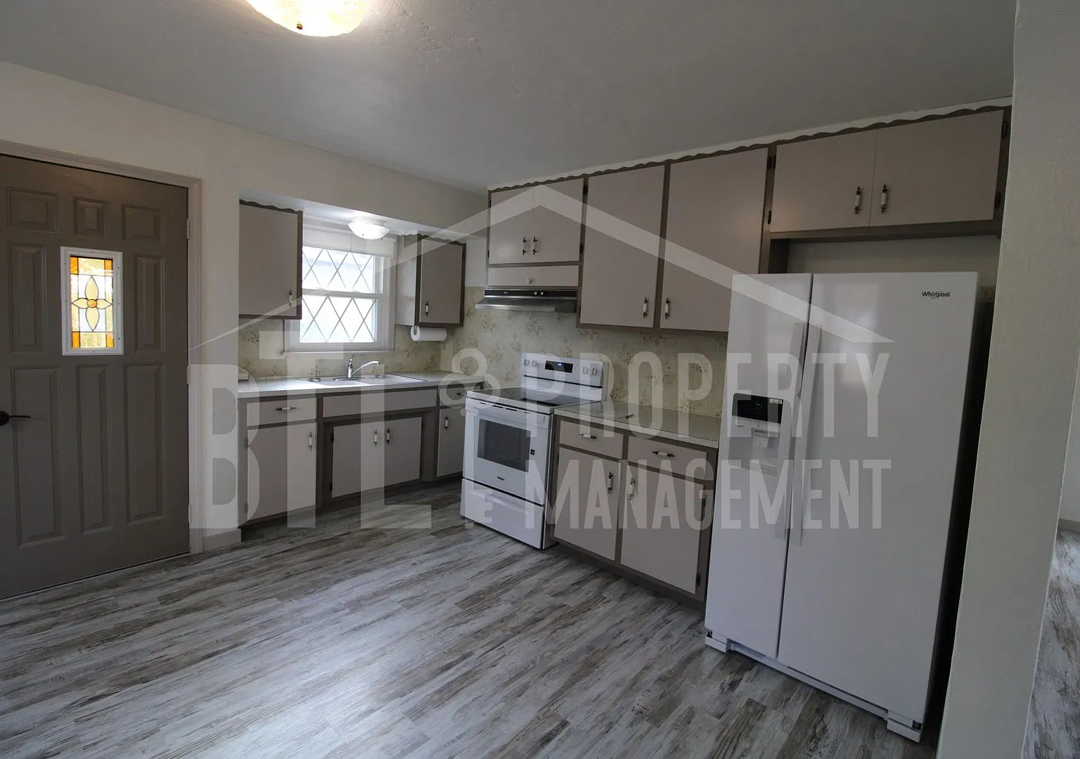 2 Bedroom Home in Branson — Photo 4