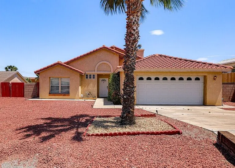 8523 Barberry Ave — Photo 21