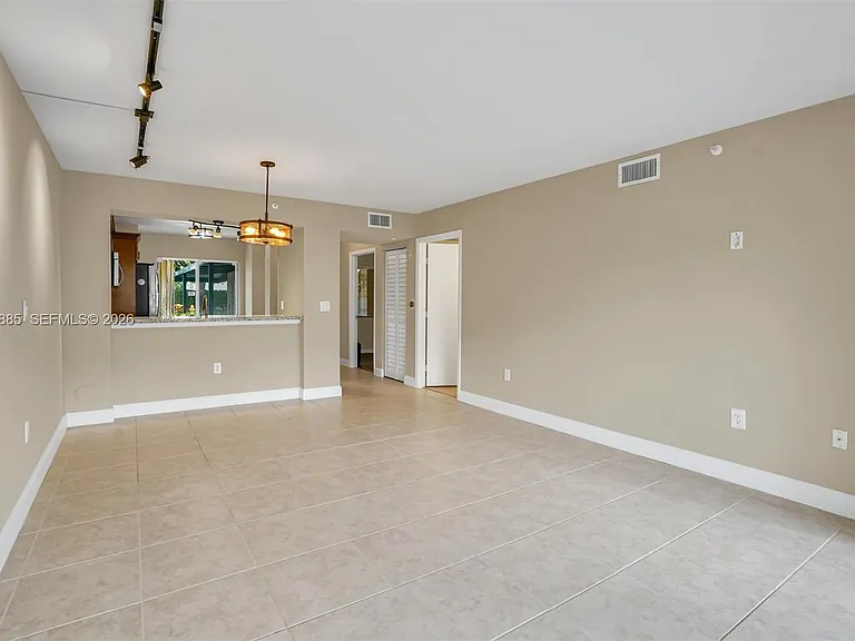 9537 Weldon Cir #I109 — Photo 14