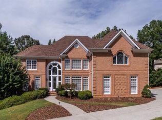 8405 Sentinae Chase Dr, Roswell, GA 30076