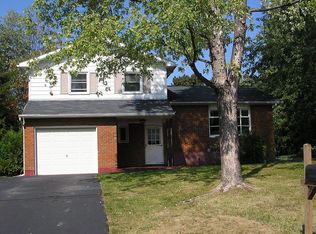 3 Mallard Ln, Latham, NY