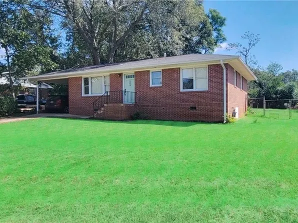 1804 Spring Valley Cir, Griffin, GA 30223