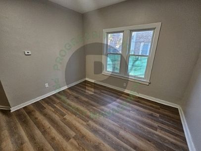 3rd image of 403-405 E 152nd St #2