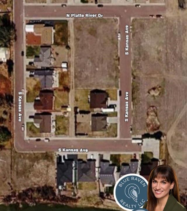 1st image of 11 S Kansas Ave