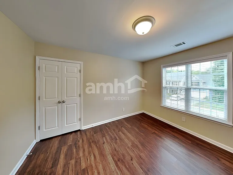 122 Tilton Dr — Photo 21