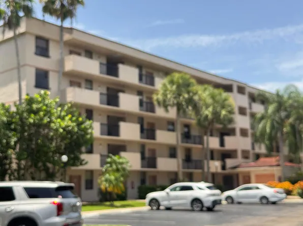 2766 S CARAMBOLA Circle S #406, Coconut Creek, FL 33066