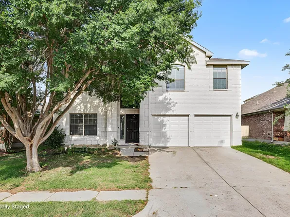 1816 Marlin Dr, Aubrey, TX 76227
