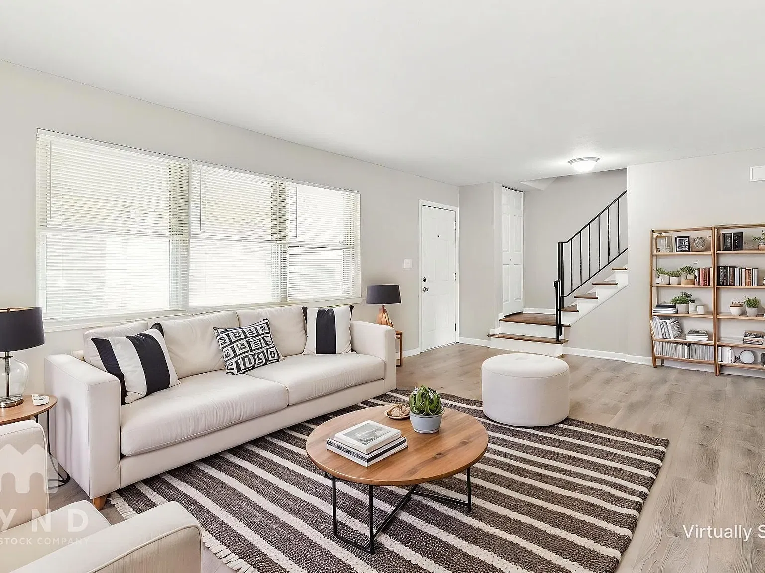 4 bed, 3.0 bath, 2216 sqft, $2,695 — Photo 3