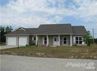 101 Winter Cir, Houston, MO 65483