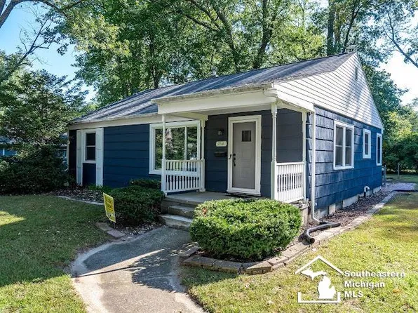 1516 Riverview Ave, Monroe, MI 48162