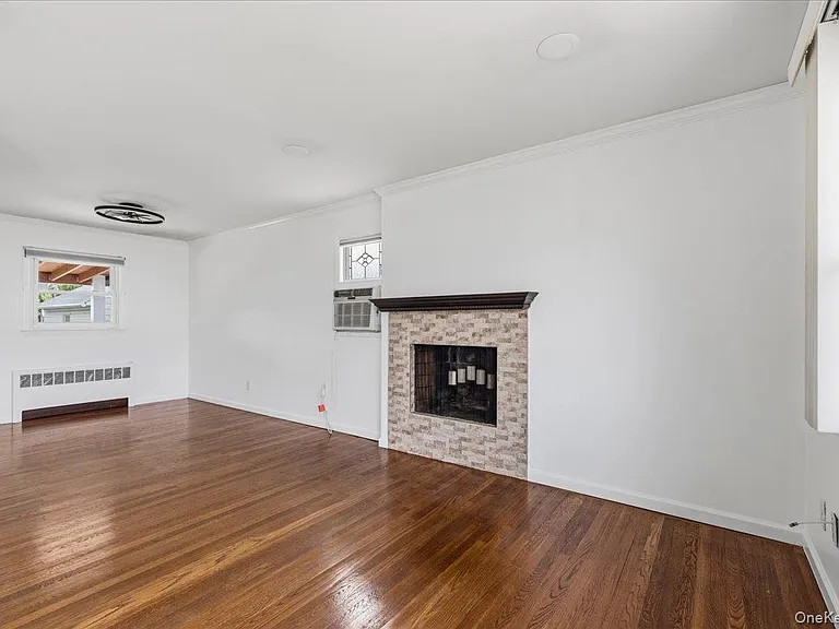 4 Cecil Pl — Photo 6