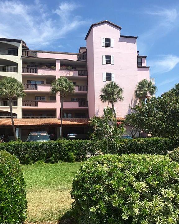 1st image of 643 Marina Point Dr